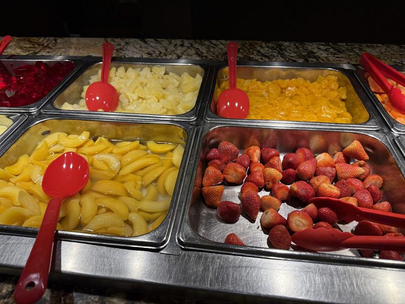 Great Wall Plano Super Buffet interior